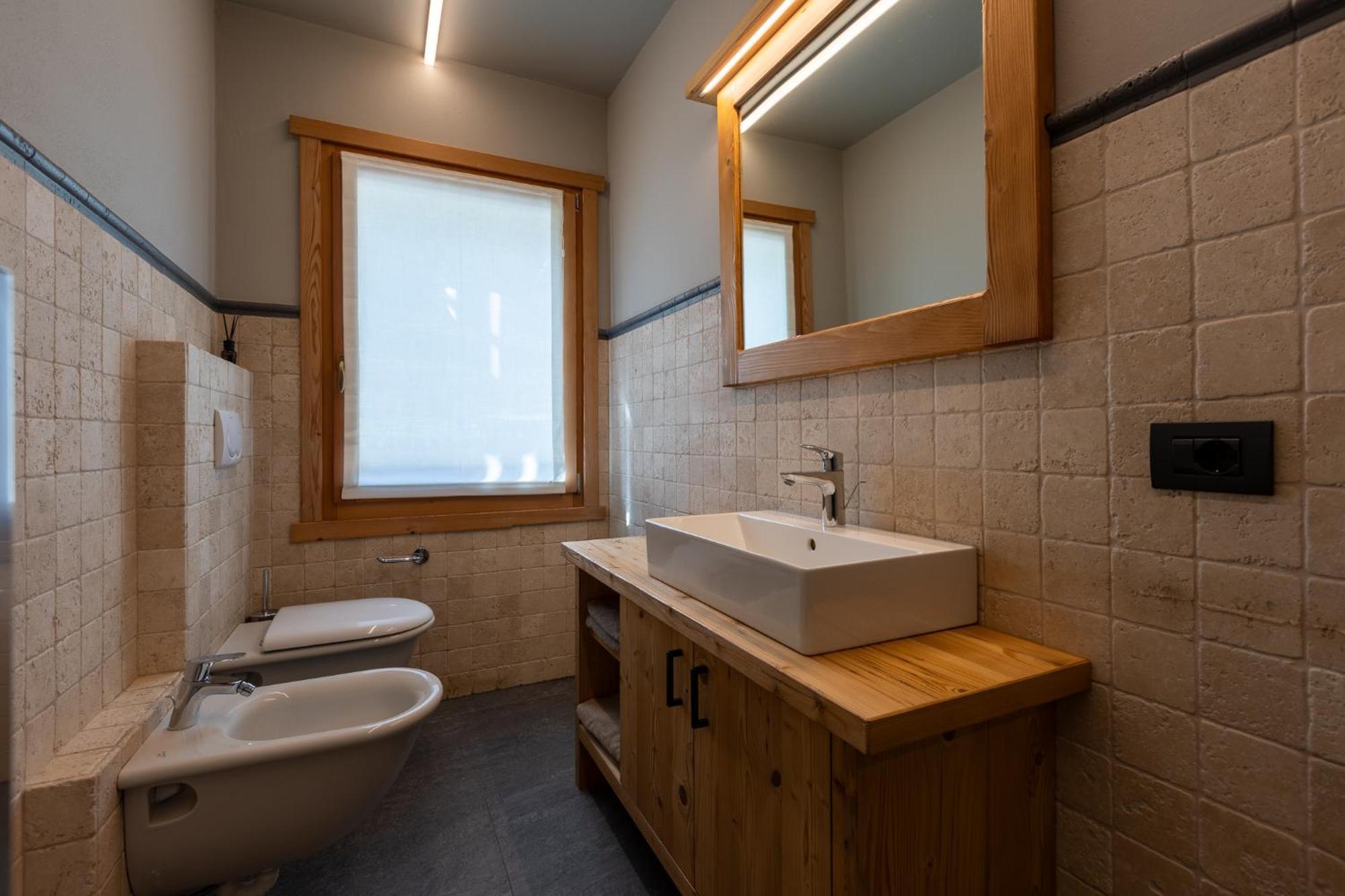 Bluebell Apartments Livigno Buitenkant foto