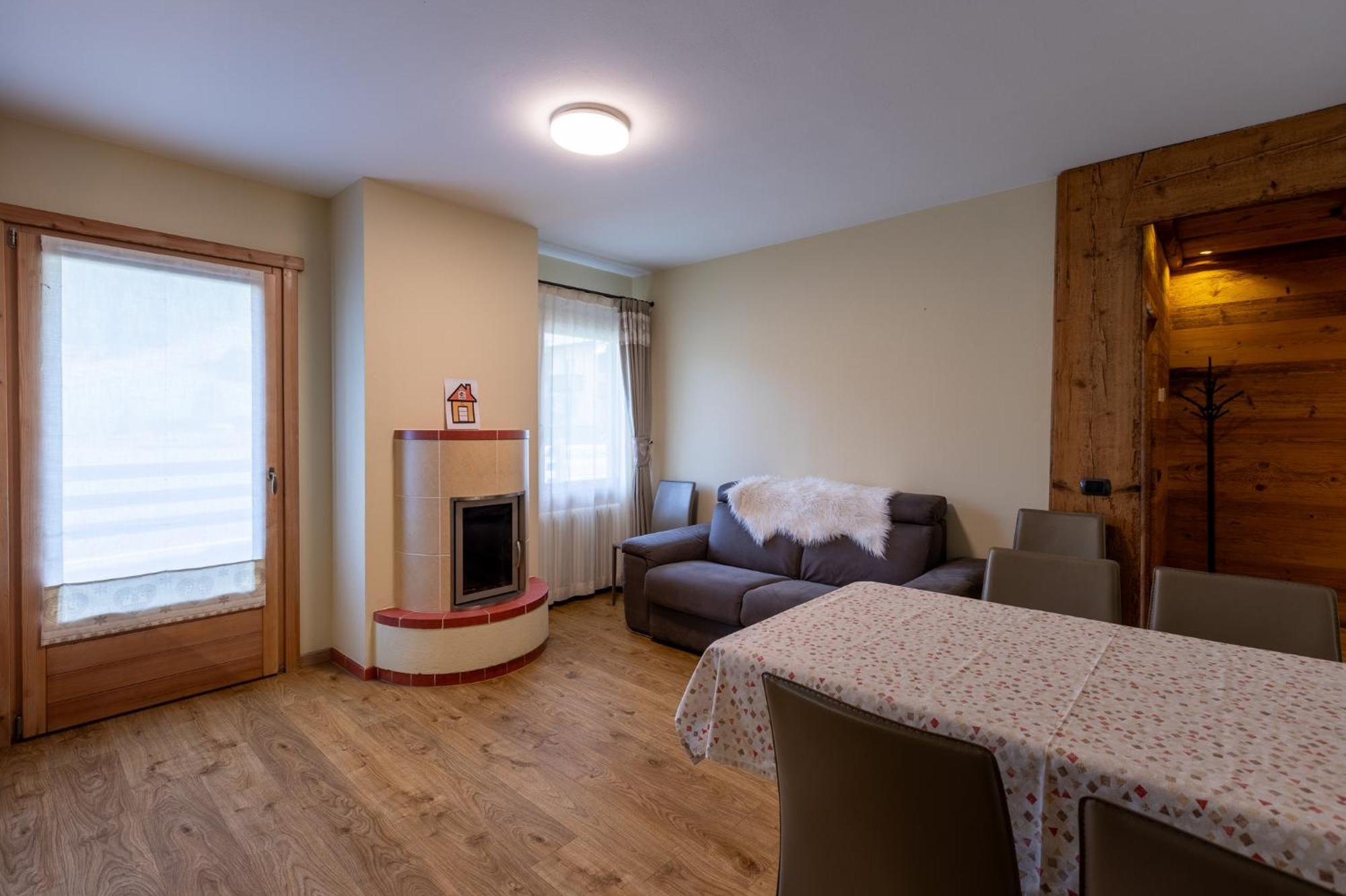 Bluebell Apartments Livigno Buitenkant foto